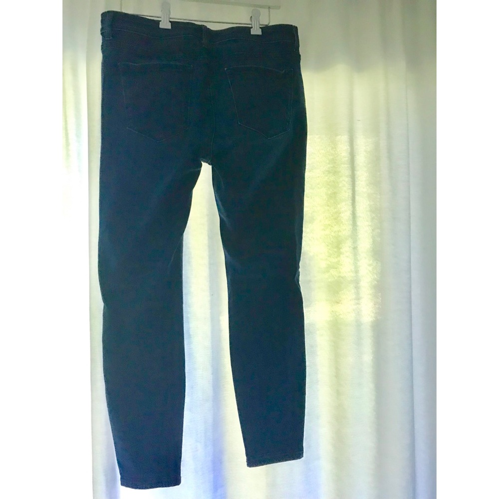 Vineyard Vines Darkwash Jeans (12)